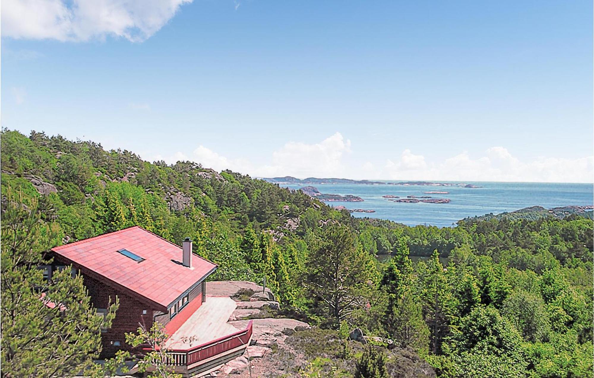 Nice Home In Lindesnes With Sauna Svenevik Exterior photo